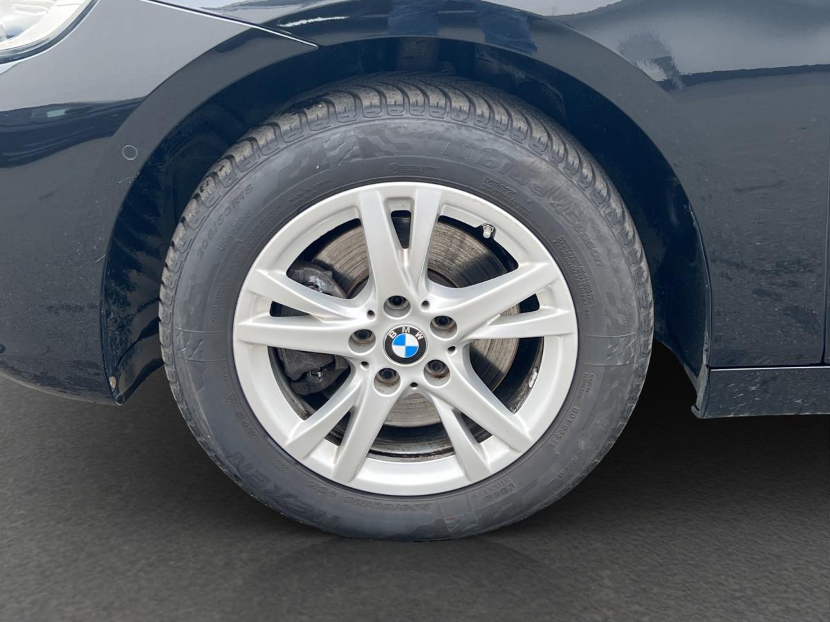 Originalaufnahme des Fahrzeugs Originalaufnahme des Fahrzeugs