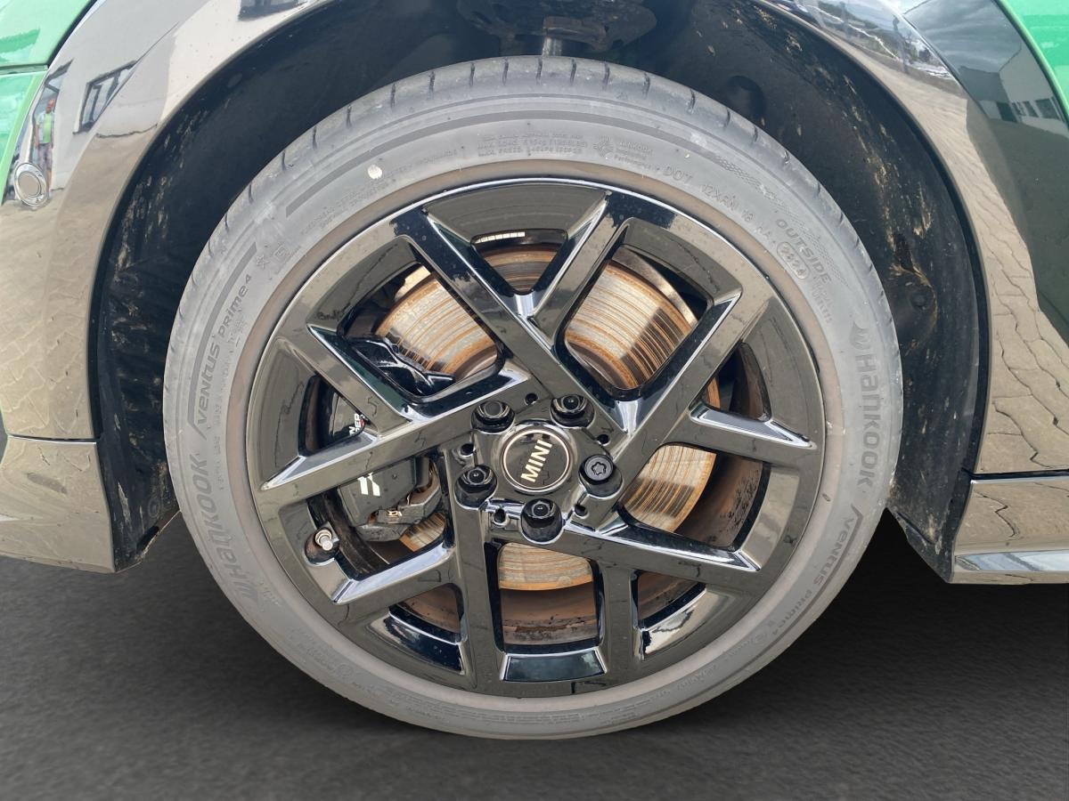 Originalaufnahme des Fahrzeugs Originalaufnahme des Fahrzeugs