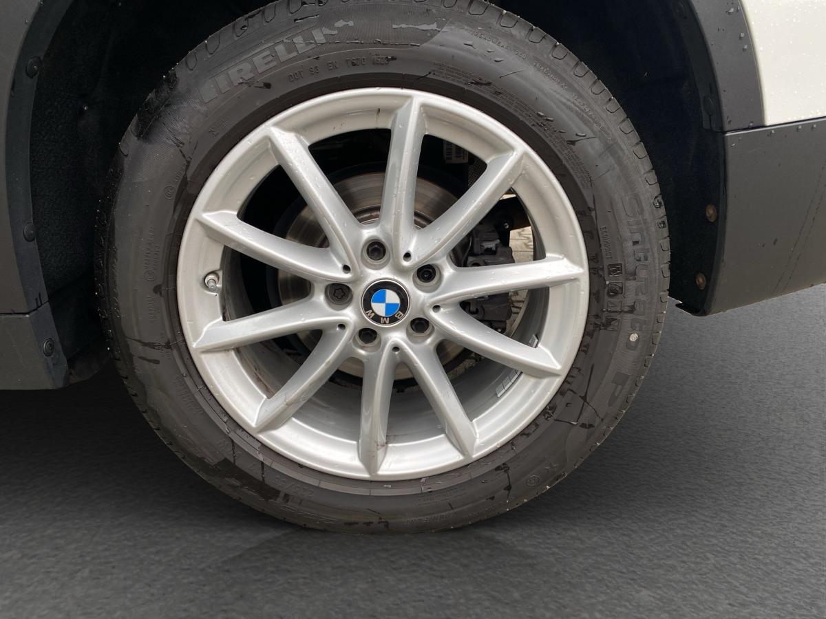 Originalaufnahme des Fahrzeugs Originalaufnahme des Fahrzeugs
