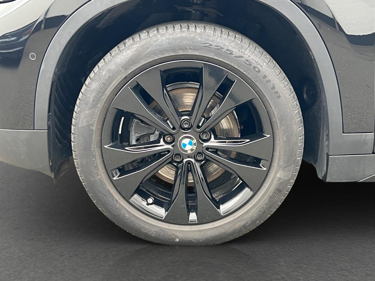 Originalaufnahme des Fahrzeugs Originalaufnahme des Fahrzeugs