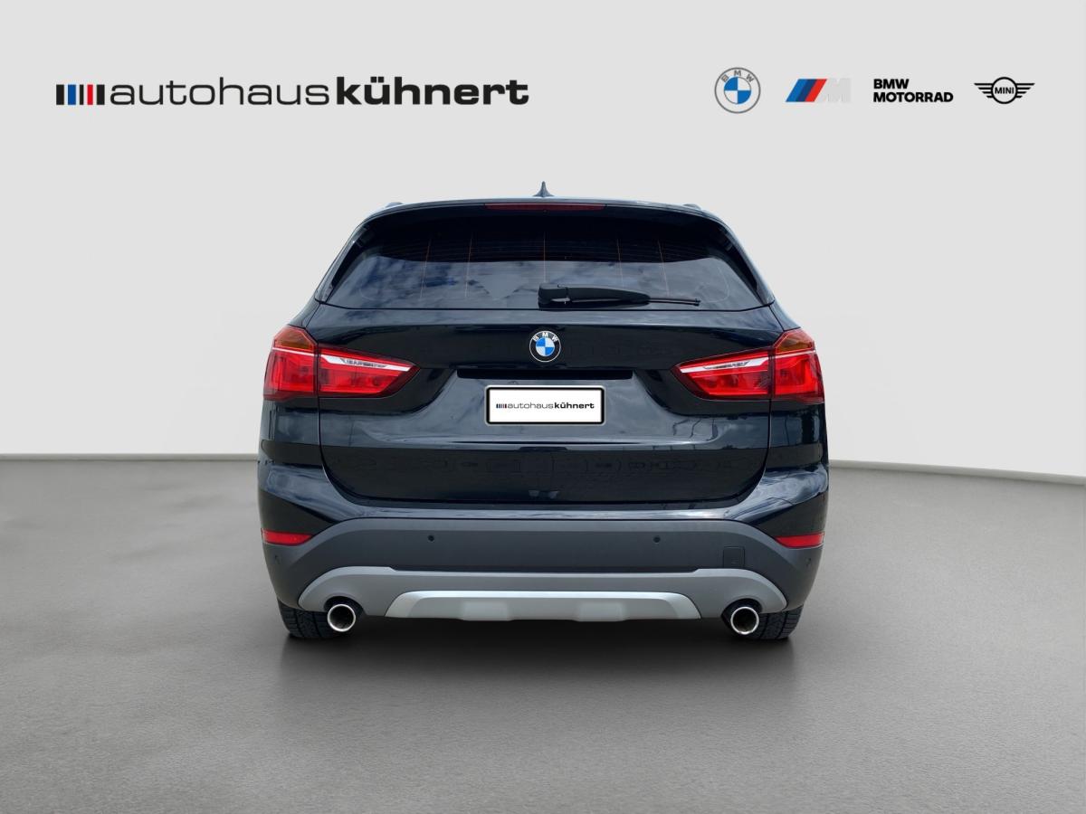 Originalaufnahme des Fahrzeugs Originalaufnahme des Fahrzeugs