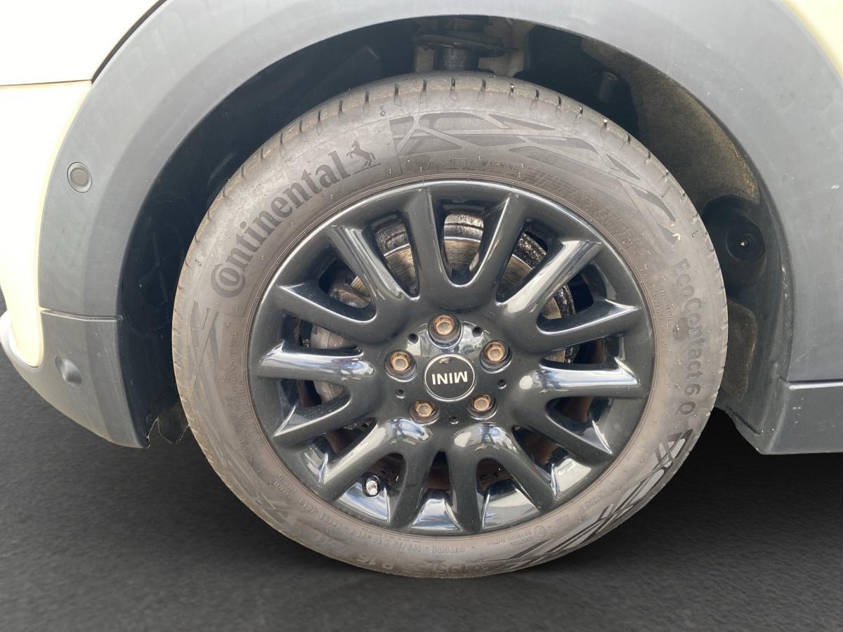 Originalaufnahme des Fahrzeugs Originalaufnahme des Fahrzeugs