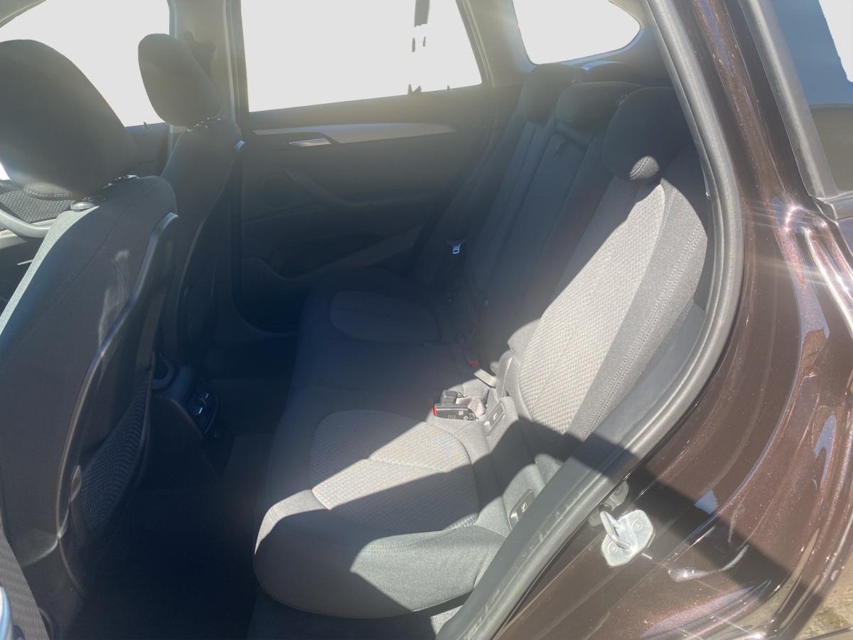 Originalaufnahme des Fahrzeugs Originalaufnahme des Fahrzeugs