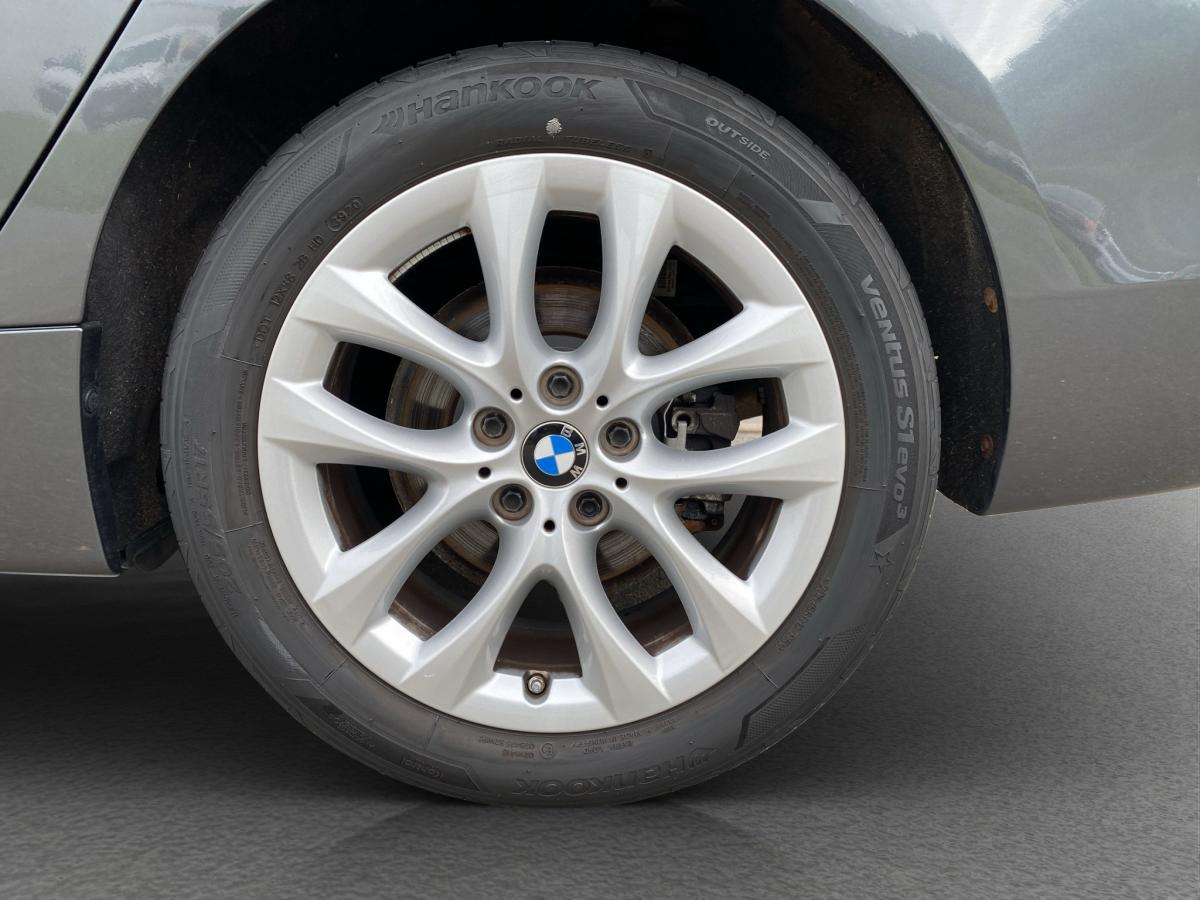 Originalaufnahme des Fahrzeugs Originalaufnahme des Fahrzeugs