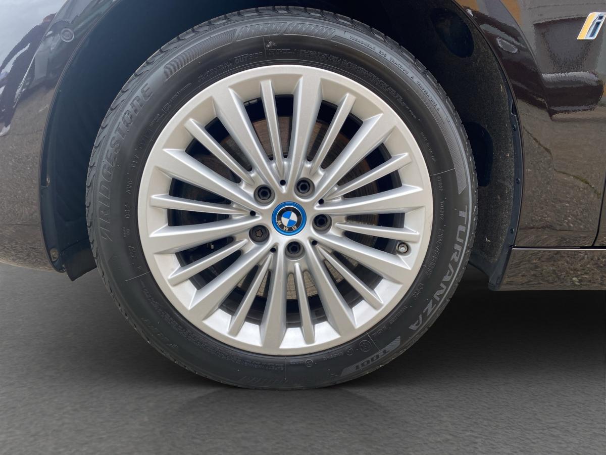 Originalaufnahme des Fahrzeugs Originalaufnahme des Fahrzeugs