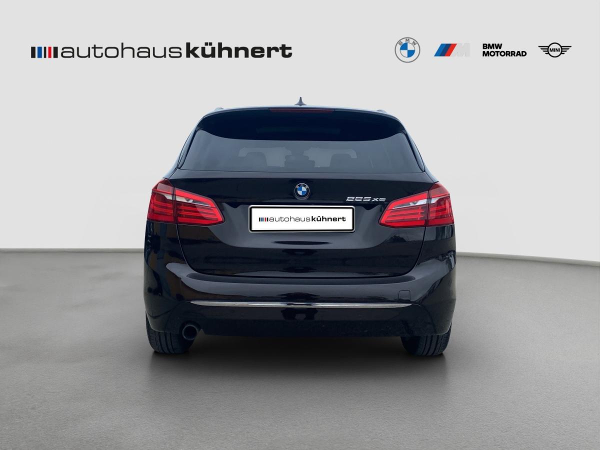 Originalaufnahme des Fahrzeugs Originalaufnahme des Fahrzeugs