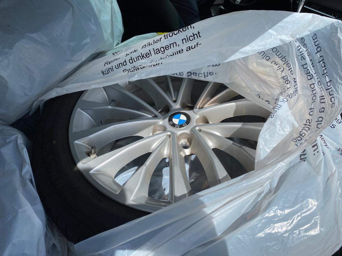 Originalaufnahme des Fahrzeugs Originalaufnahme des Fahrzeugs
