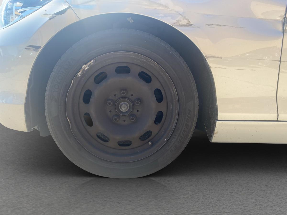 Originalaufnahme des Fahrzeugs Originalaufnahme des Fahrzeugs