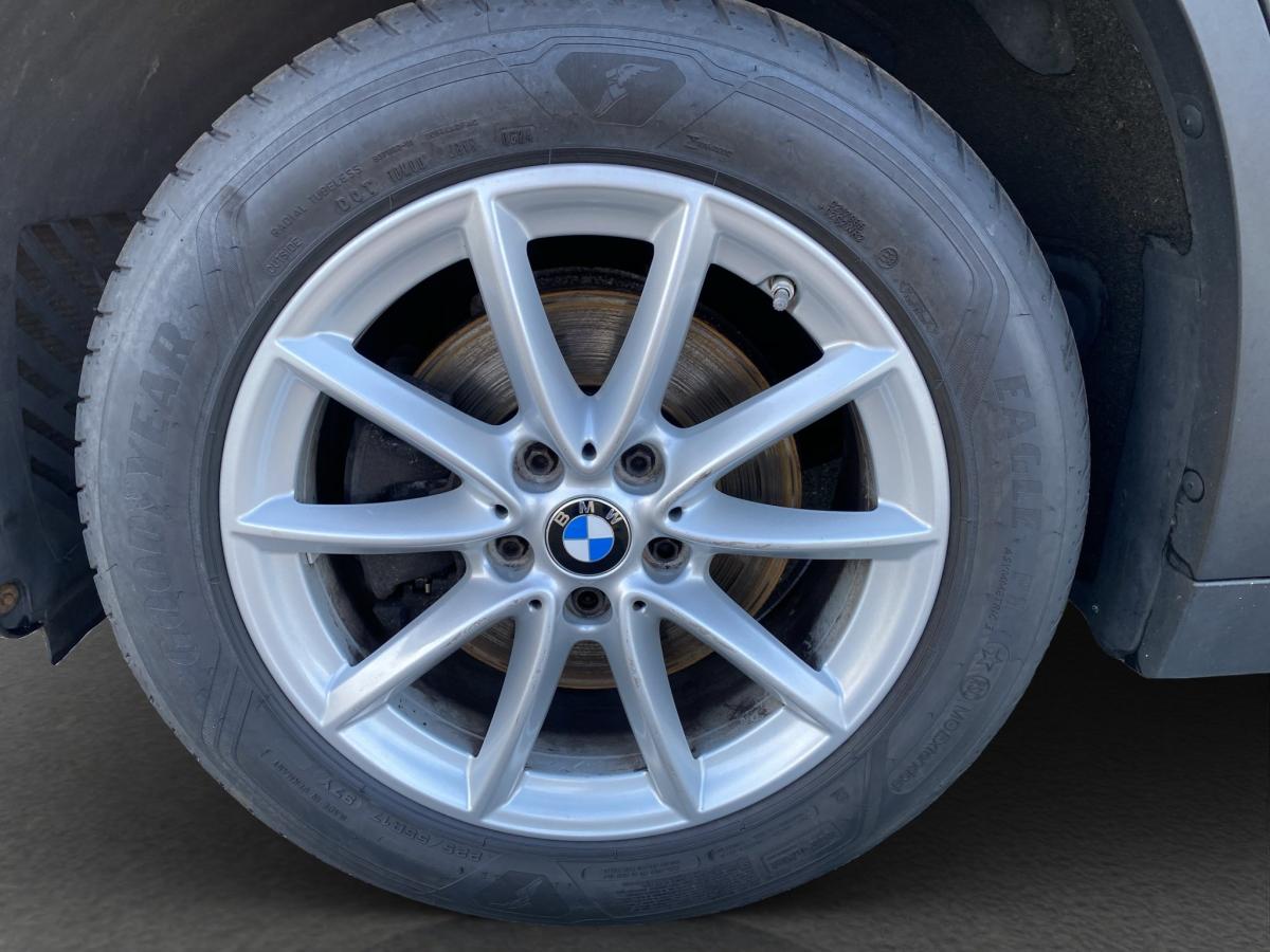 Originalaufnahme des Fahrzeugs Originalaufnahme des Fahrzeugs