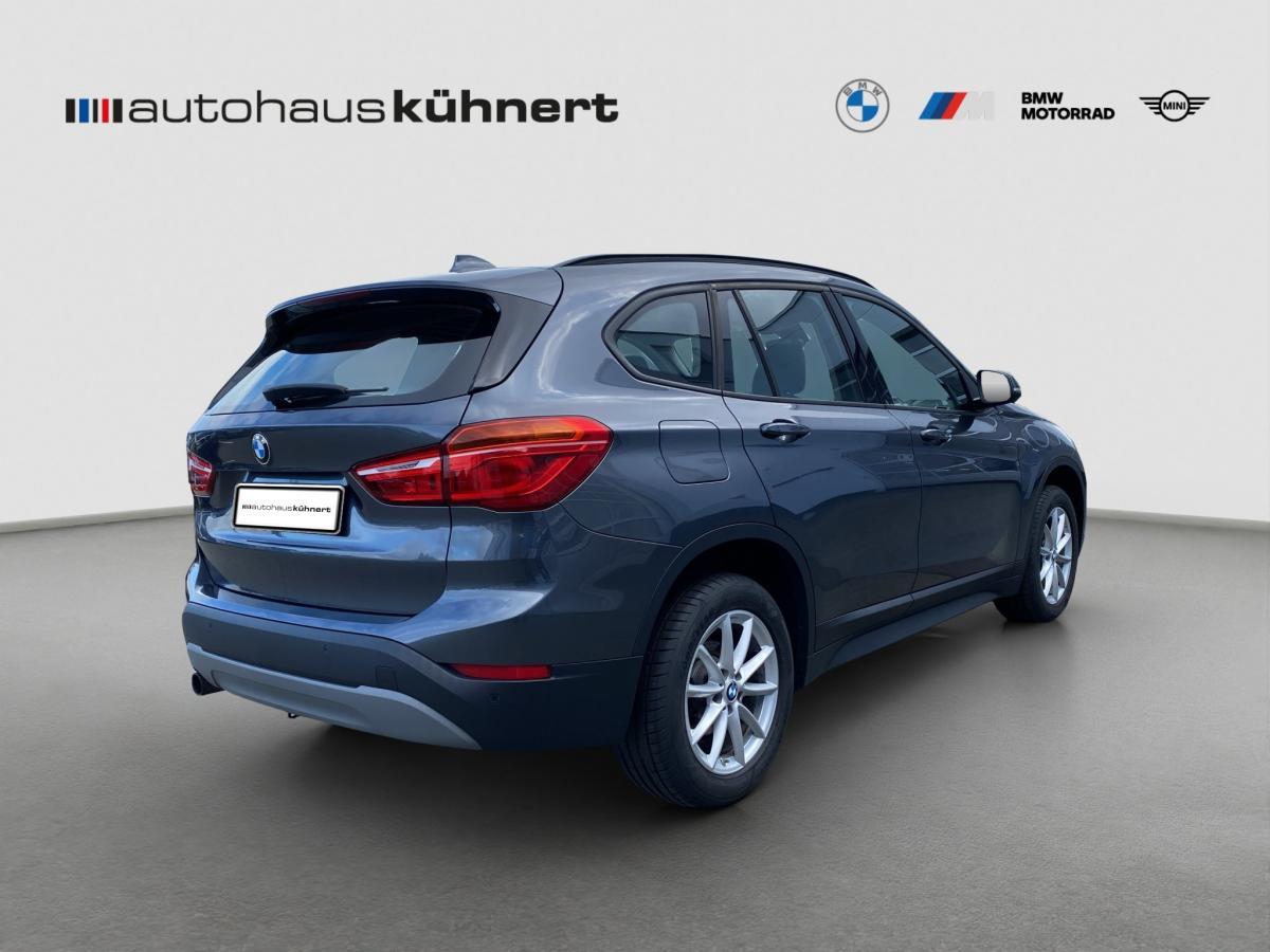 Originalaufnahme des Fahrzeugs Originalaufnahme des Fahrzeugs