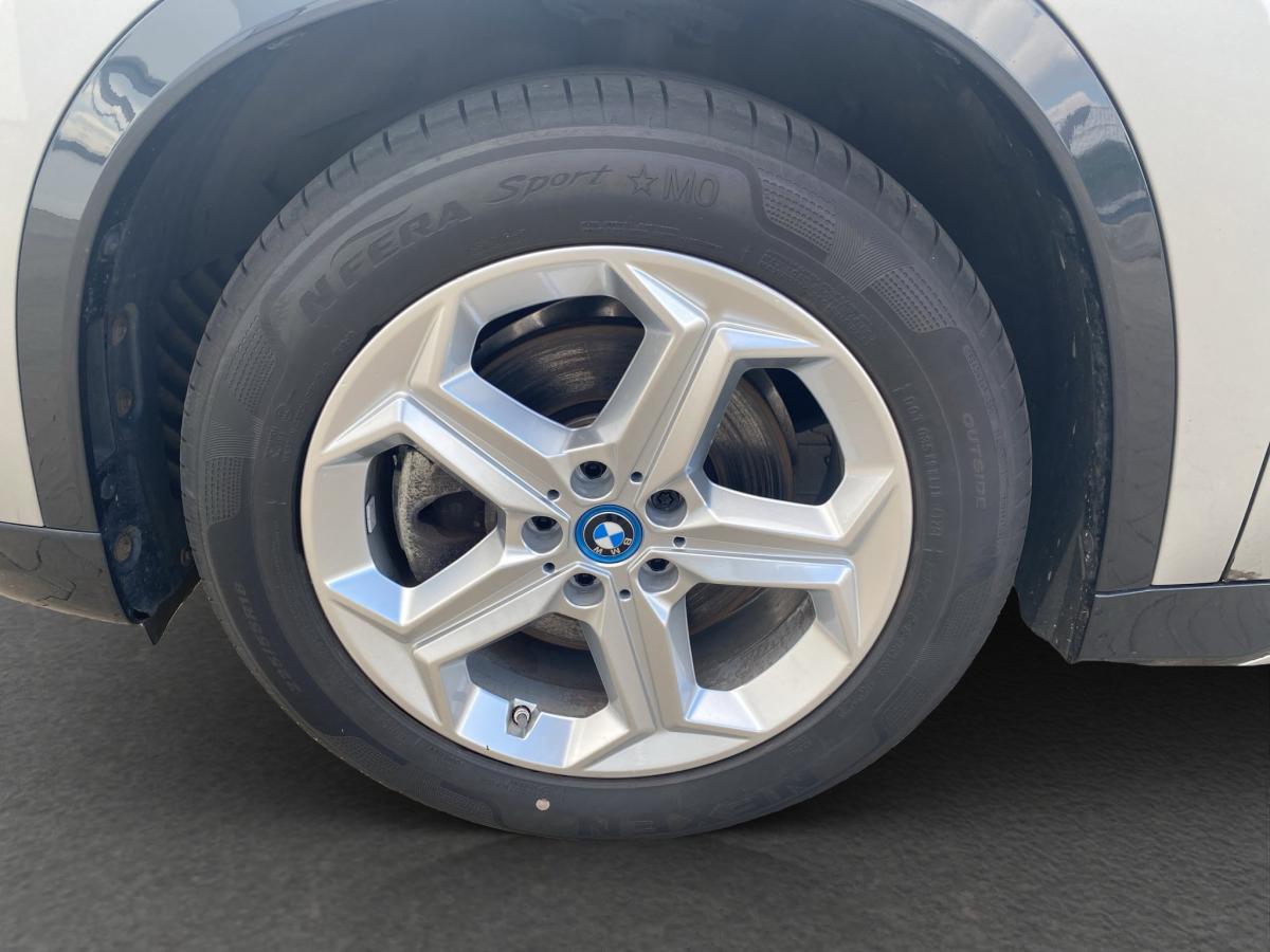Originalaufnahme des Fahrzeugs Originalaufnahme des Fahrzeugs