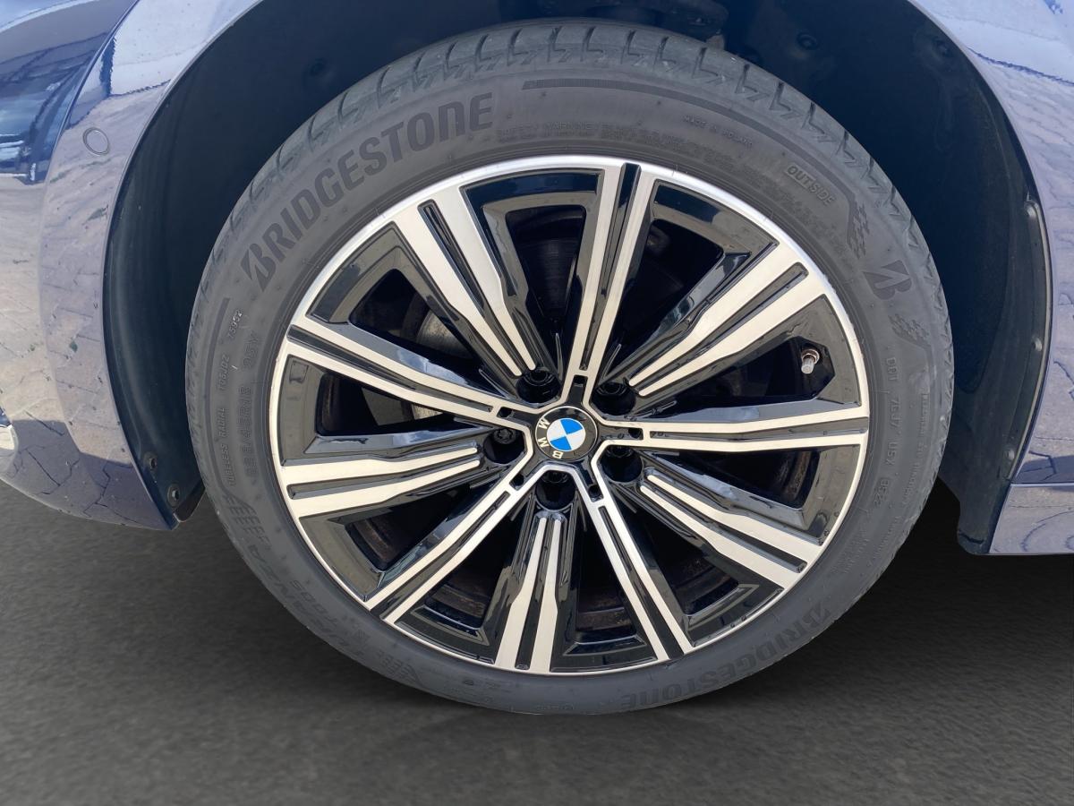 Originalaufnahme des Fahrzeugs Originalaufnahme des Fahrzeugs