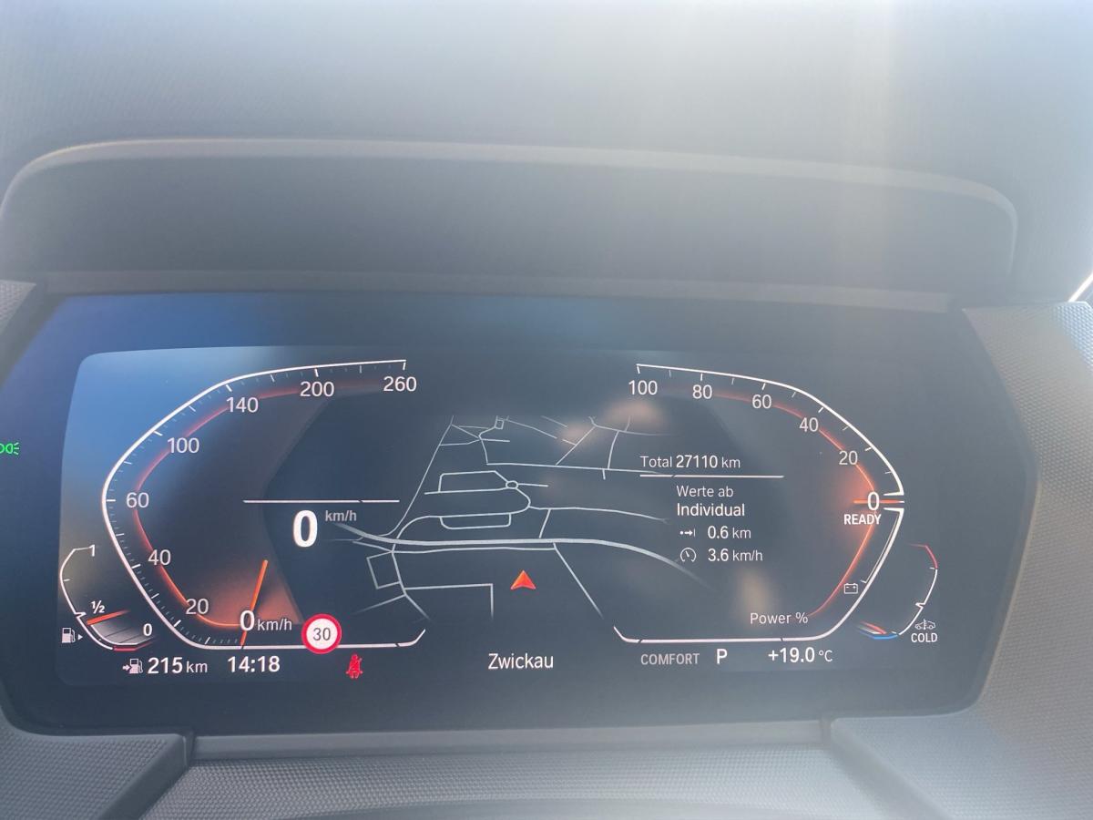 Originalaufnahme des Fahrzeugs Originalaufnahme des Fahrzeugs