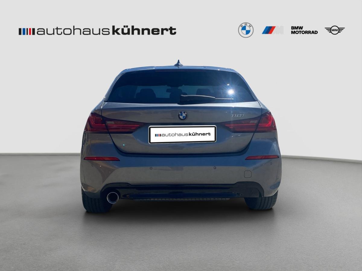 Originalaufnahme des Fahrzeugs Originalaufnahme des Fahrzeugs