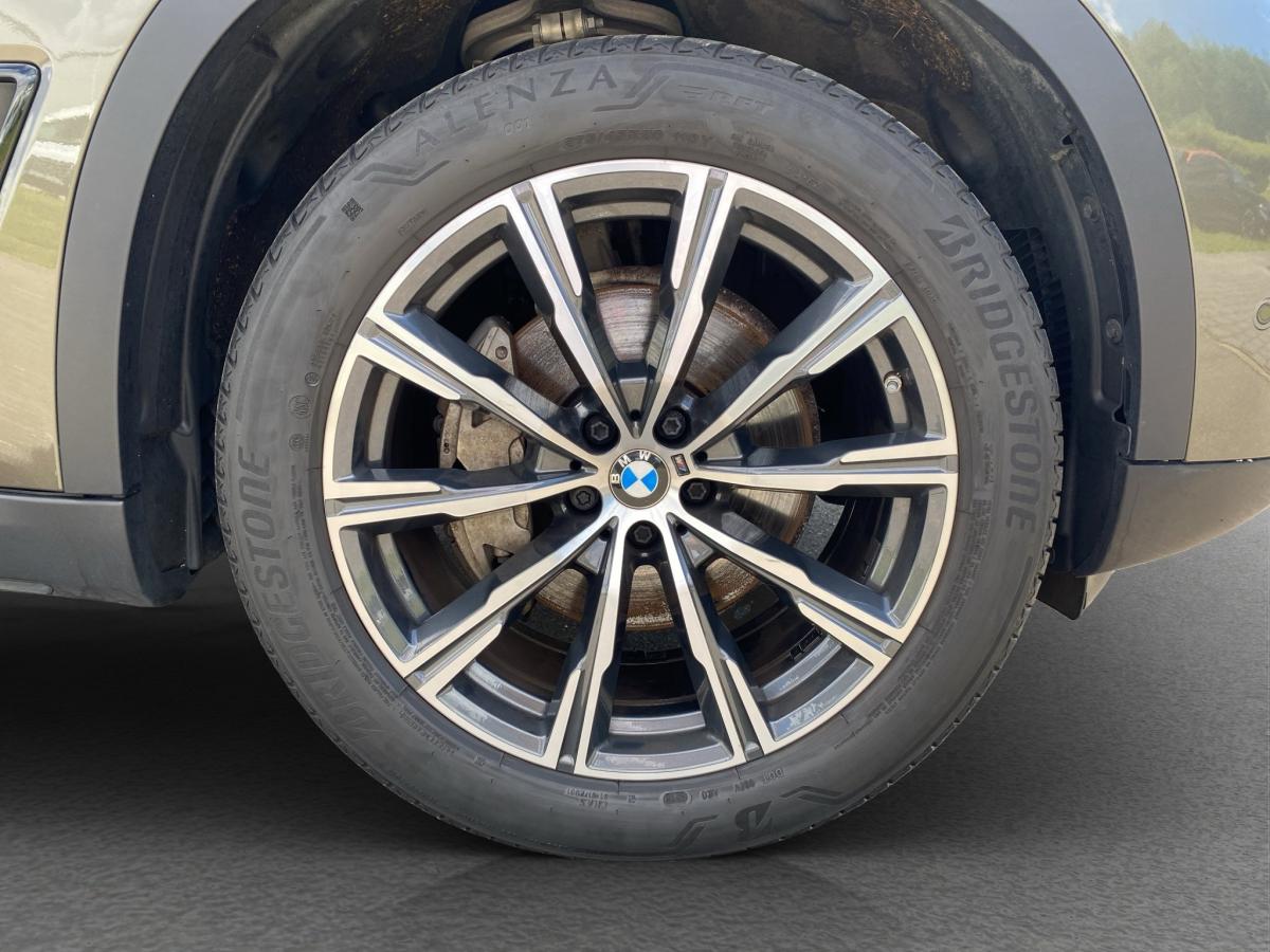 Originalaufnahme des Fahrzeugs Originalaufnahme des Fahrzeugs
