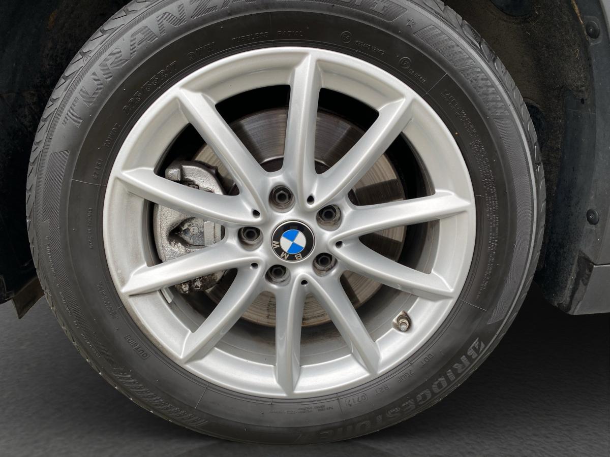 Originalaufnahme des Fahrzeugs Originalaufnahme des Fahrzeugs