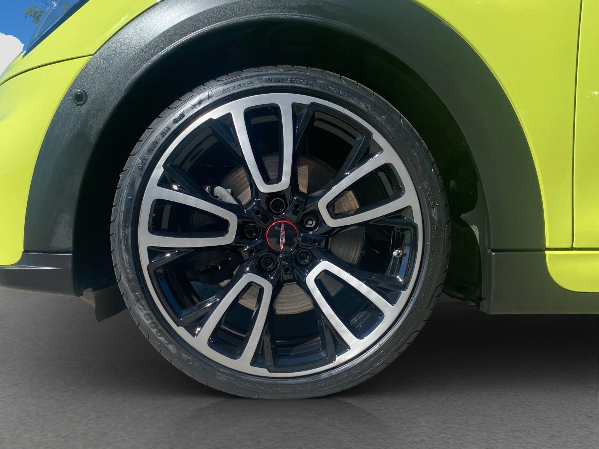 Originalaufnahme des Fahrzeugs Originalaufnahme des Fahrzeugs