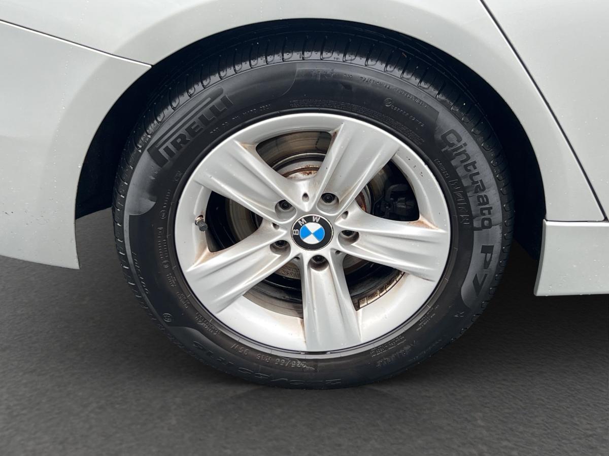 Originalaufnahme des Fahrzeugs Originalaufnahme des Fahrzeugs
