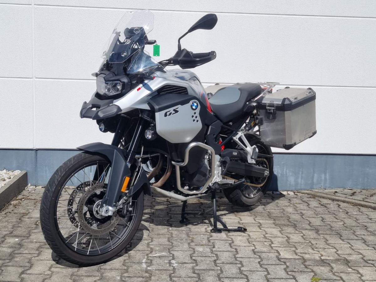 Originalaufnahme des Fahrzeugs Originalaufnahme des Fahrzeugs