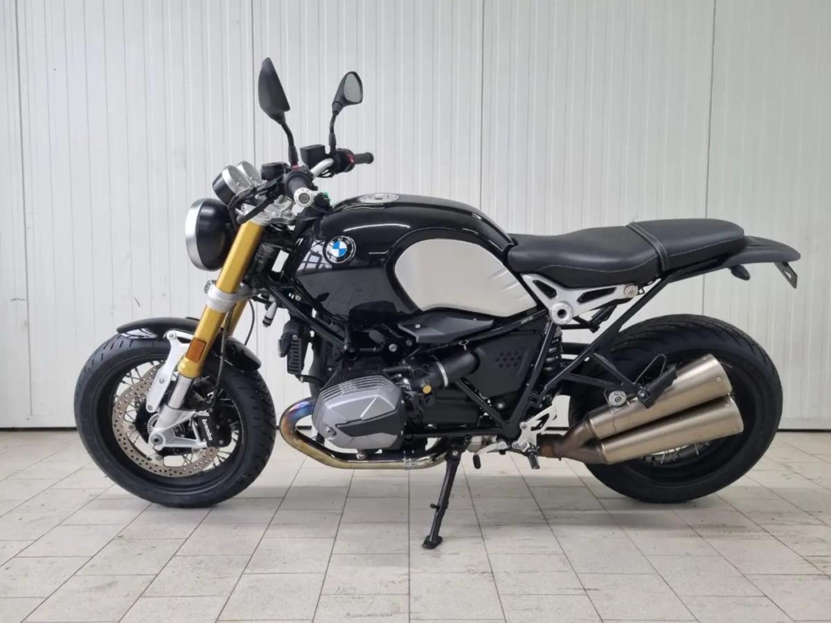 BMW R NINET von vorne