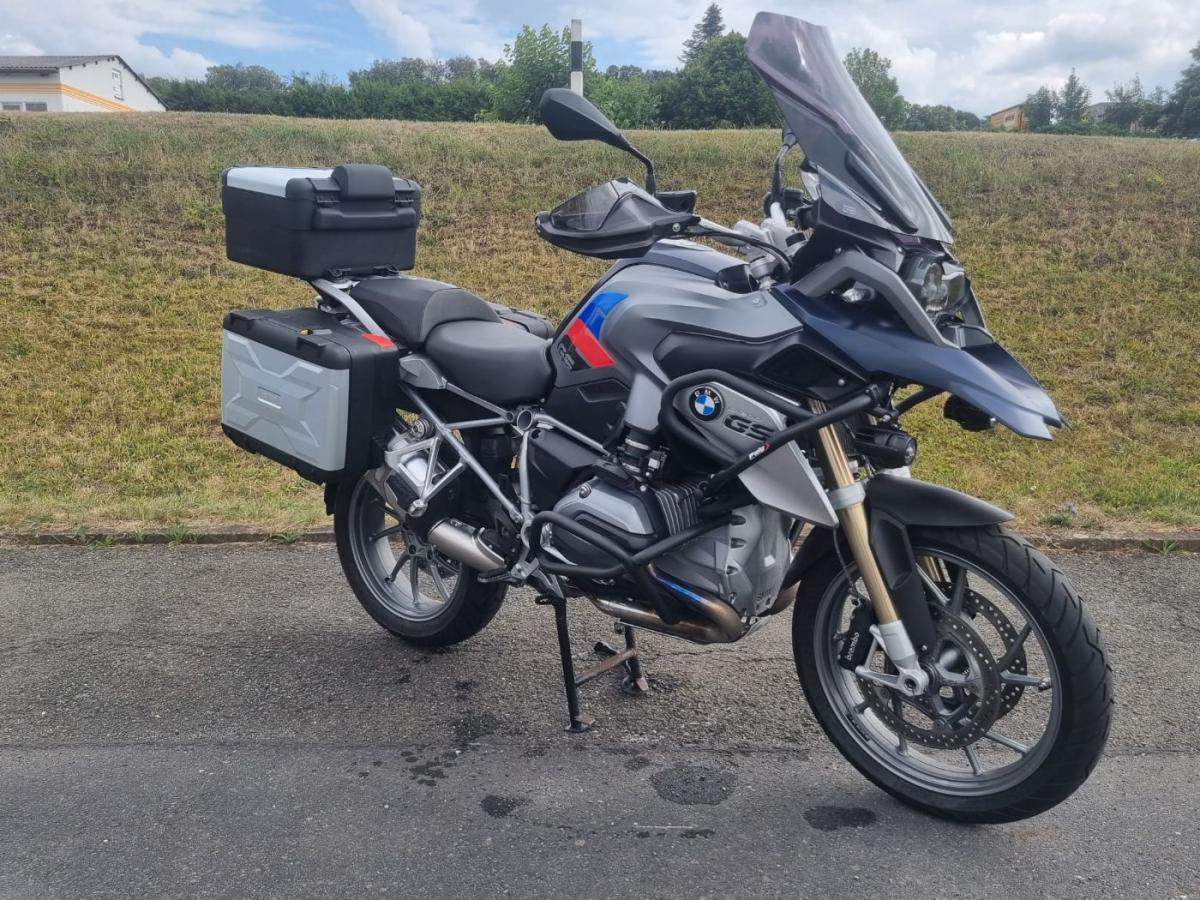Originalaufnahme des Fahrzeugs
