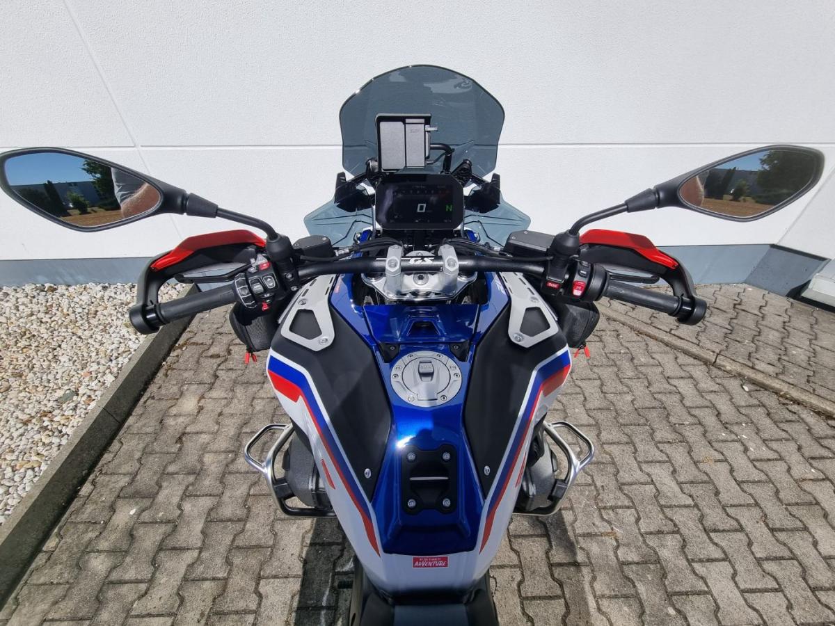 Originalaufnahme des Fahrzeugs Originalaufnahme des Fahrzeugs