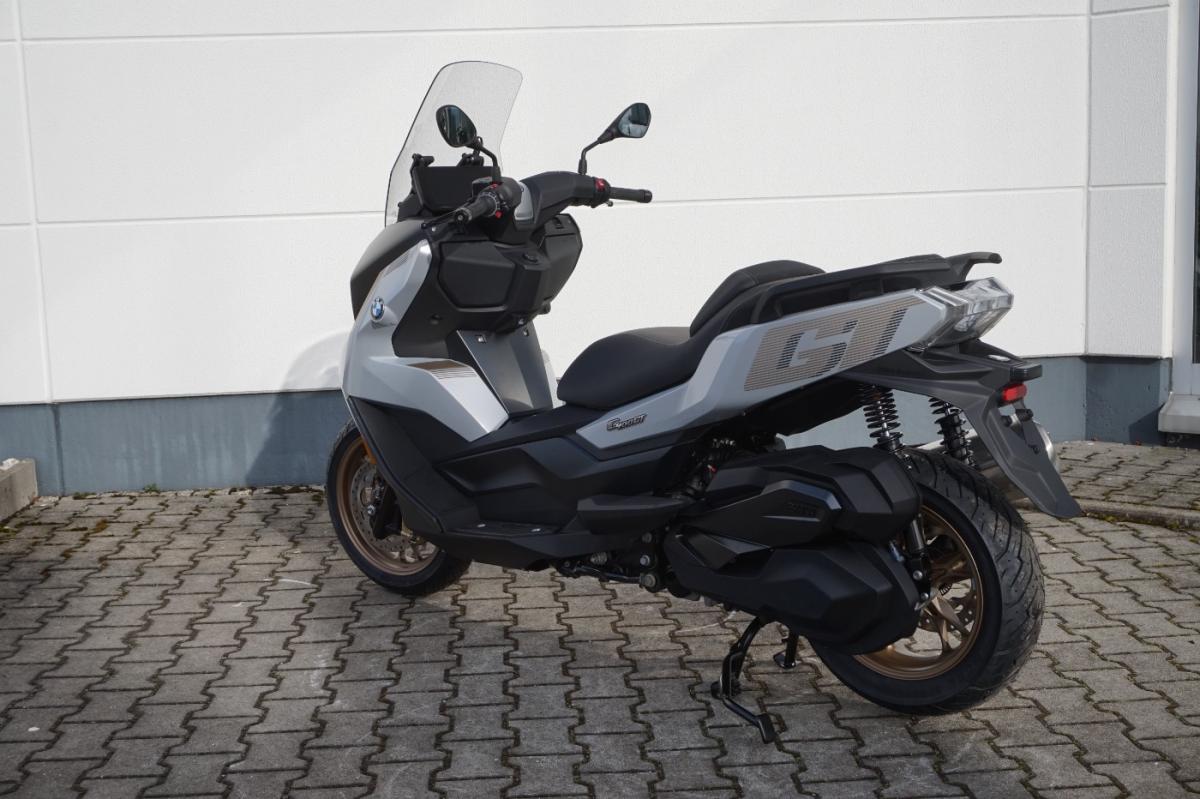 Originalaufnahme des Fahrzeugs