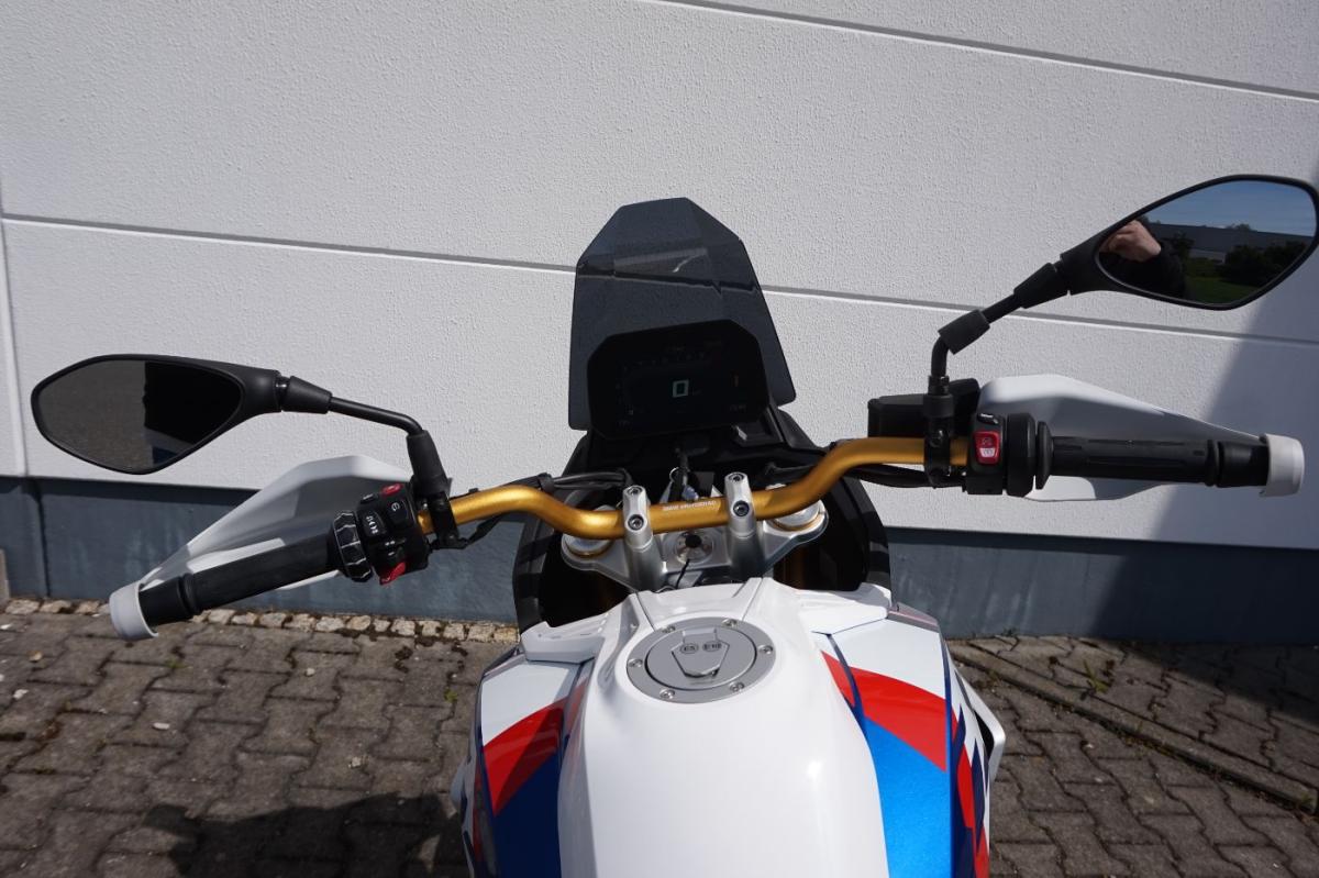 Originalaufnahme des Fahrzeugs