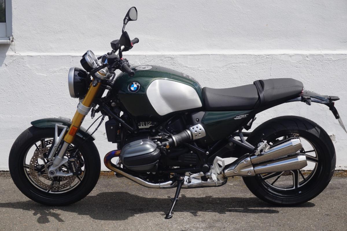 BMW R 12 nineT in Grün von vorne
