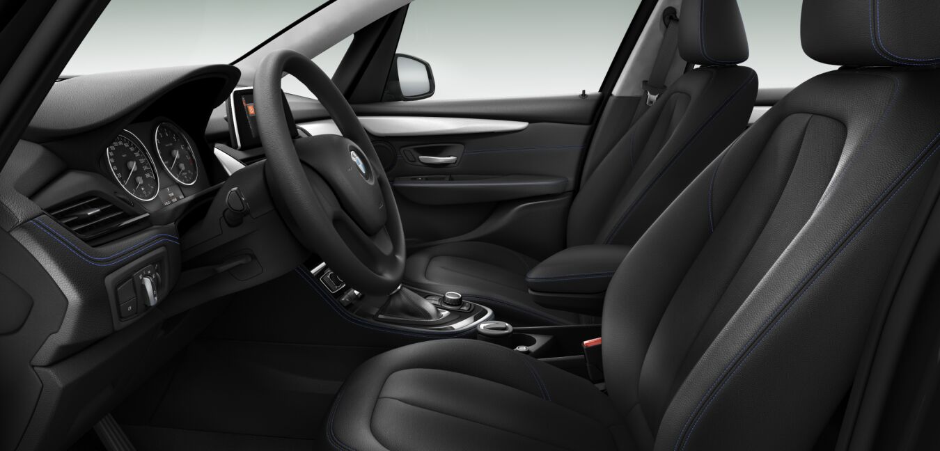 BMW BMW 2er im Innenraum seitlich