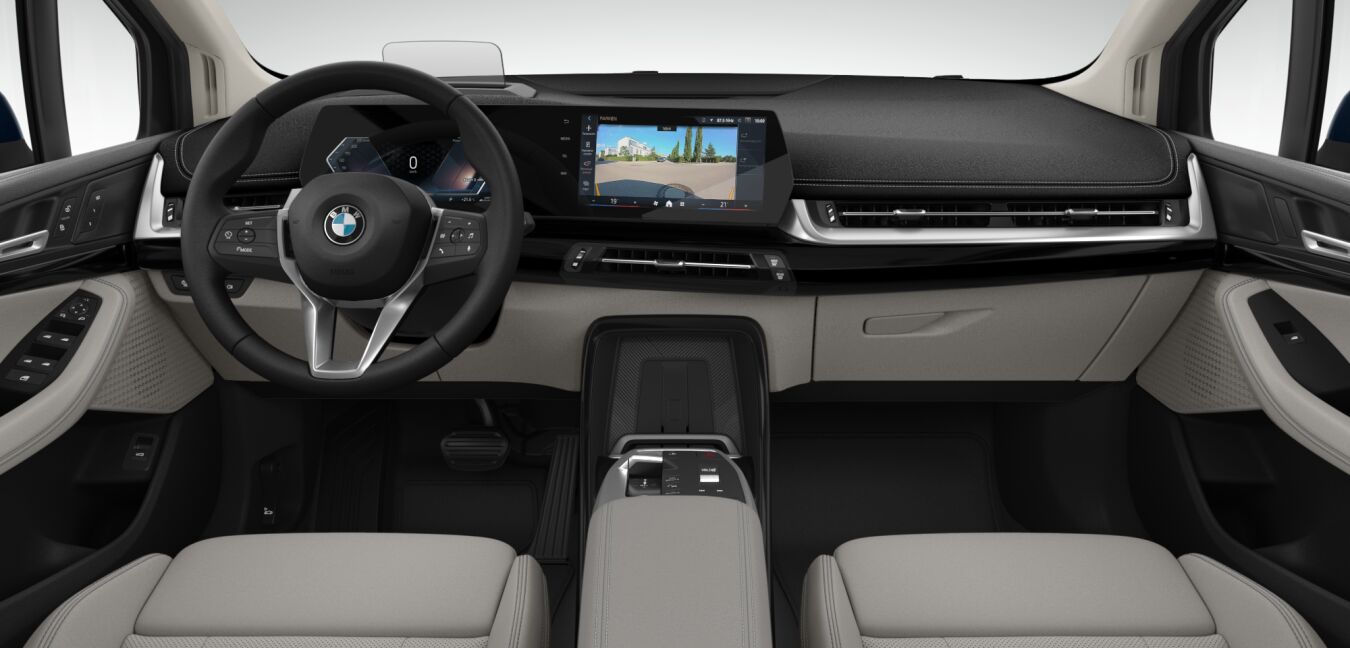 BMW BMW 2er im Innenraum von vorne BMW BMW 2er im Innenraum von vorne