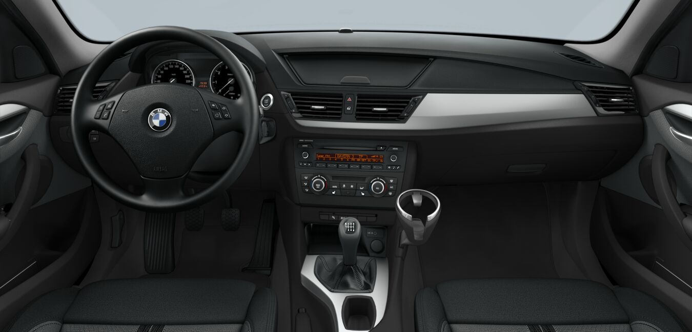 BMW BMW X im Innenraum von vorne BMW BMW X im Innenraum von vorne