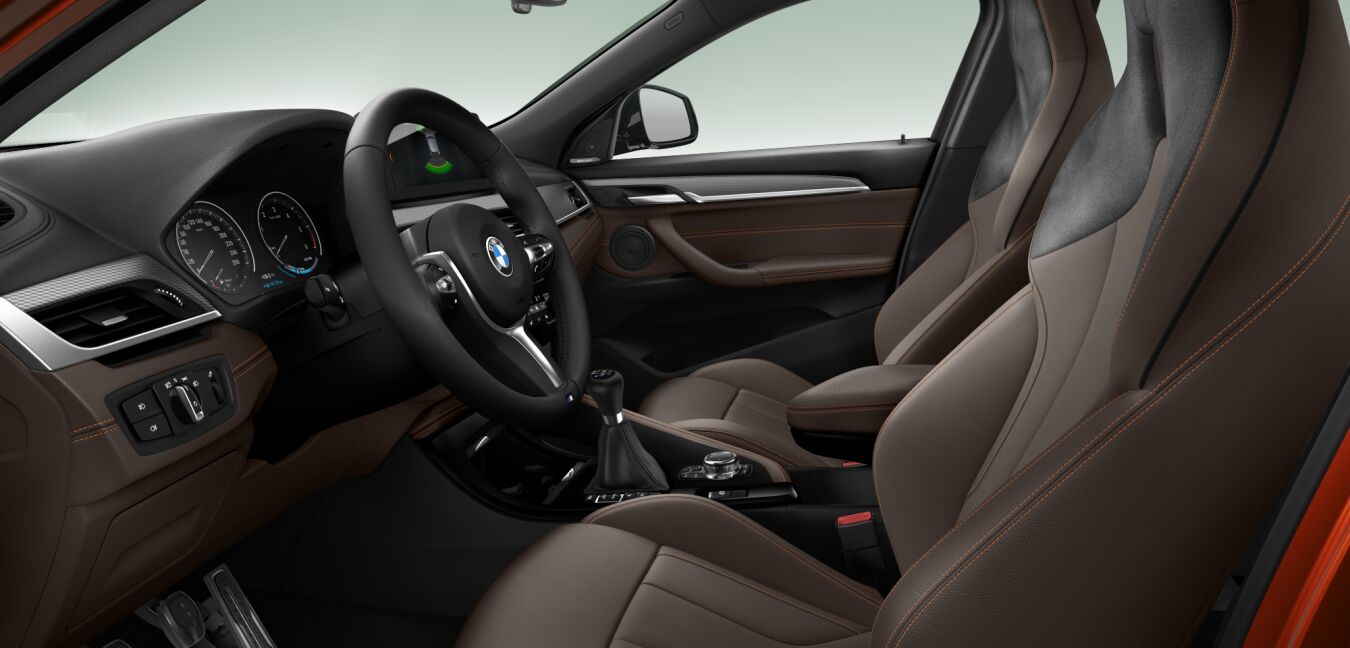 BMW BMW X im Innenraum seitlich BMW BMW X im Innenraum seitlich
