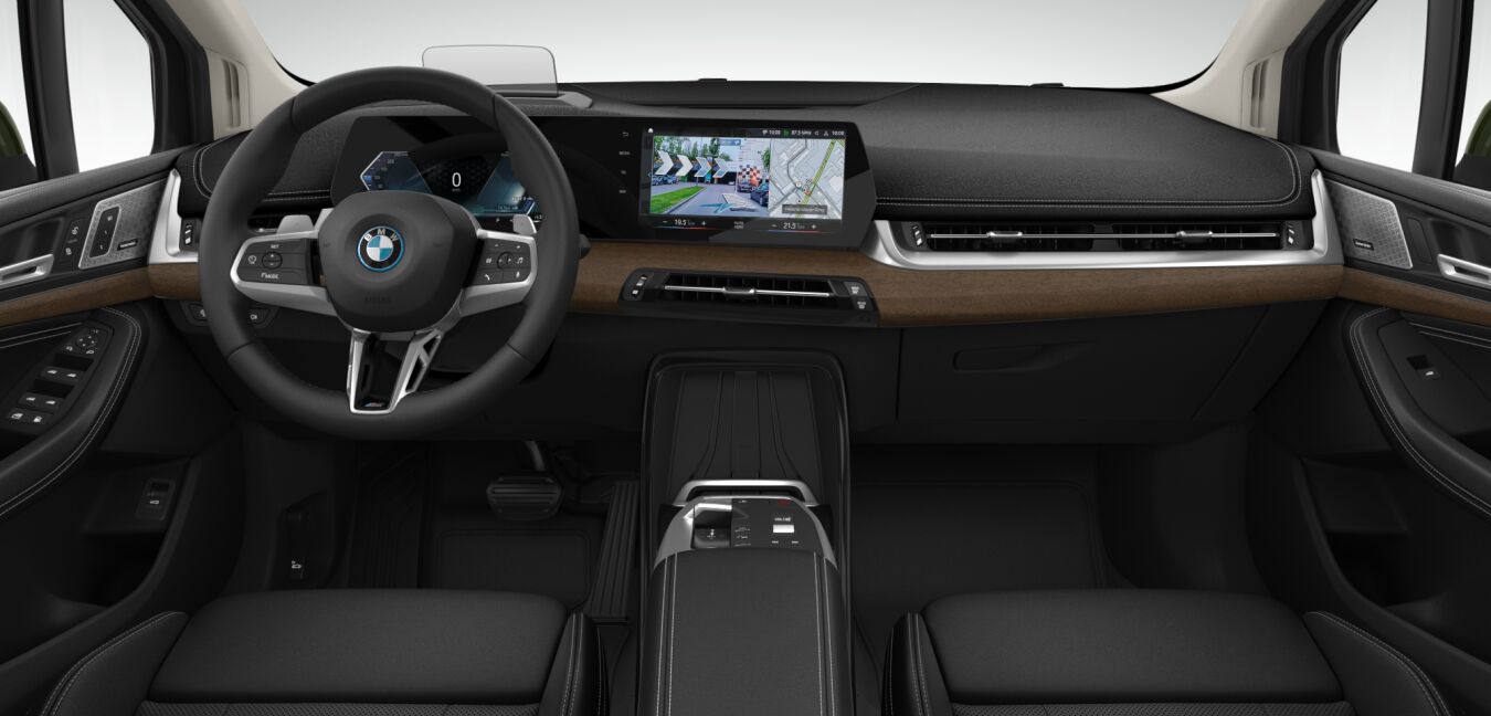 BMW BMW 2er im Innenraum von vorne BMW BMW 2er im Innenraum von vorne