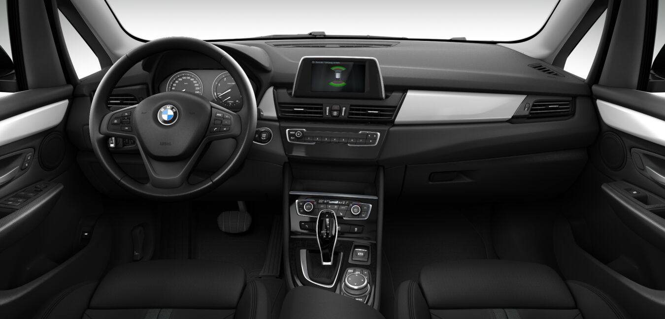 BMW BMW 2er im Innenraum von vorne