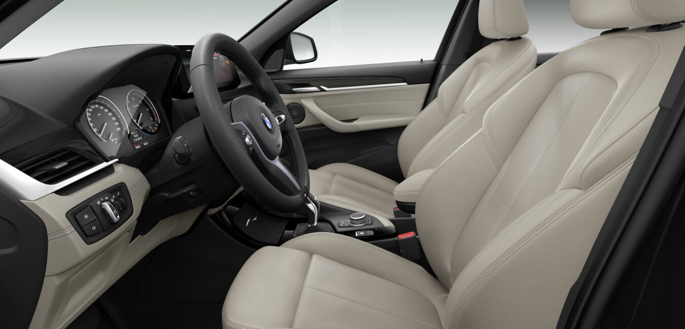 BMW BMW X im Innenraum seitlich BMW BMW X im Innenraum seitlich