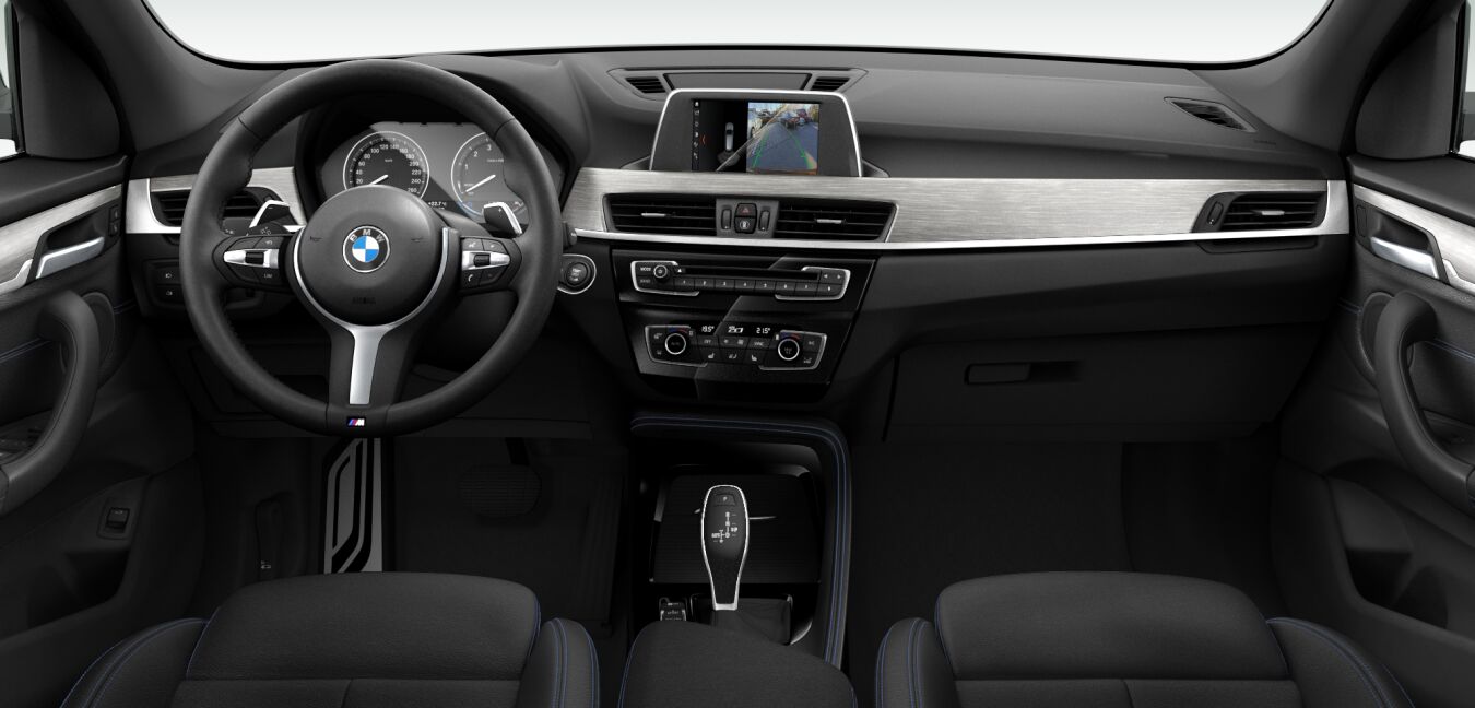 BMW BMW X im Innenraum von vorne BMW BMW X im Innenraum von vorne