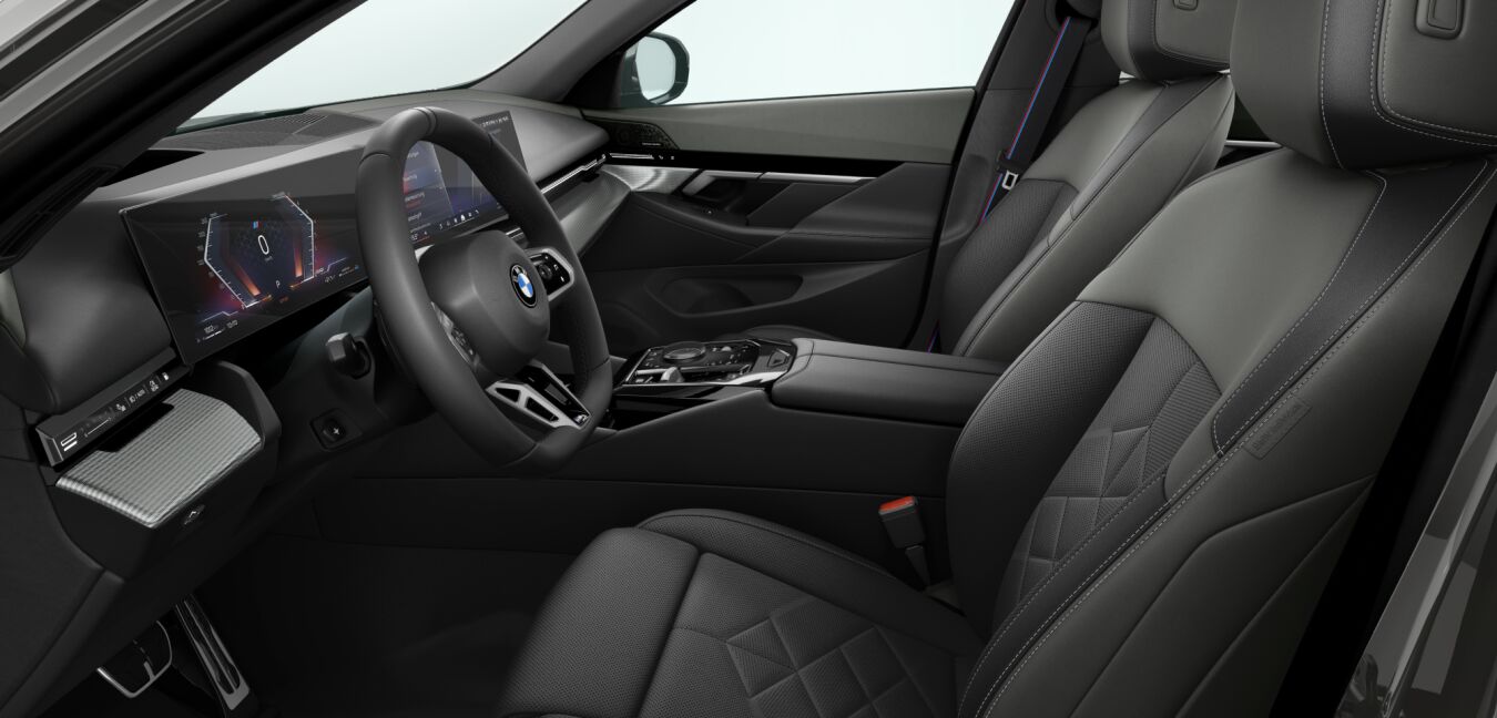 BMW BMW 5er im Innenraum seitlich BMW BMW 5er im Innenraum seitlich