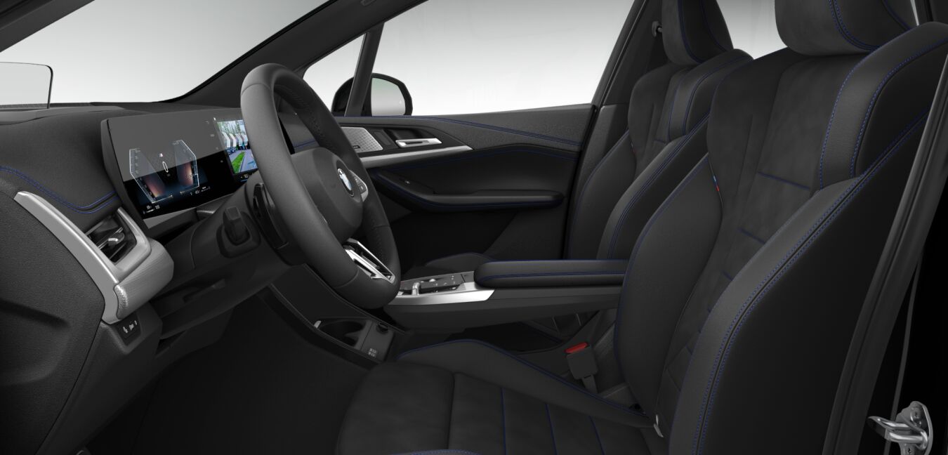 BMW BMW 2er im Innenraum seitlich BMW BMW 2er im Innenraum seitlich