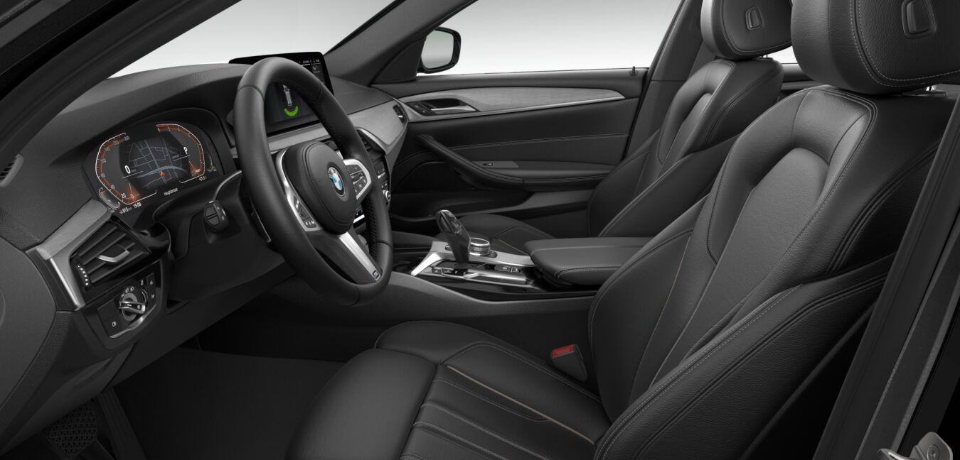 BMW BMW 5er im Innenraum seitlich BMW BMW 5er im Innenraum seitlich