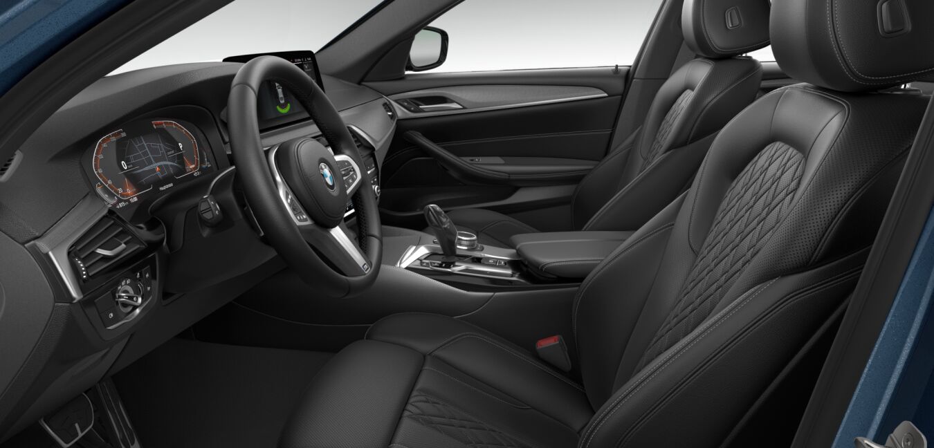 BMW BMW 5er im Innenraum seitlich BMW BMW 5er im Innenraum seitlich