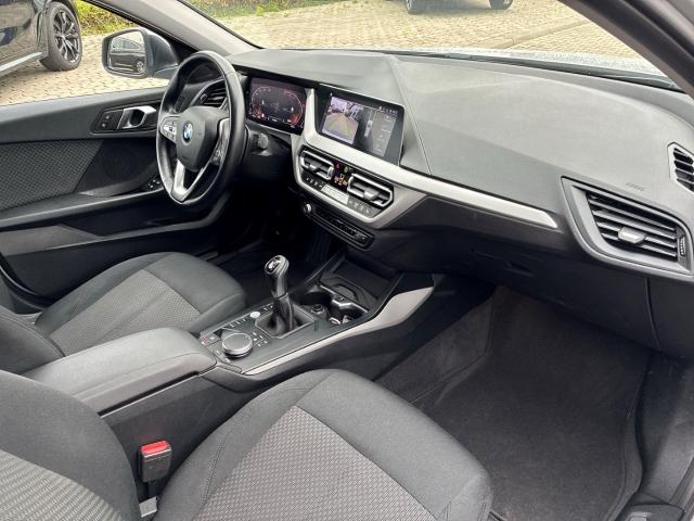 Originalaufnahme des Fahrzeugs Originalaufnahme des Fahrzeugs