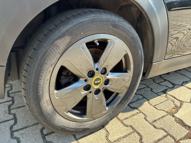 Originalaufnahme des Fahrzeugs