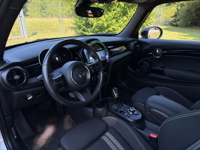 Originalaufnahme des Fahrzeugs Originalaufnahme des Fahrzeugs