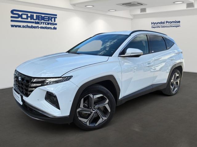 HYUNDAI TUCSON in Weiß von vorne