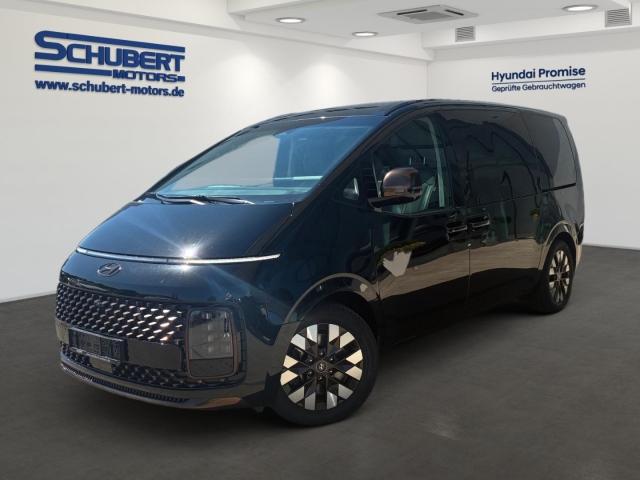 HYUNDAI STARIA in Schwarz von vorne HYUNDAI STARIA in Schwarz von vorne