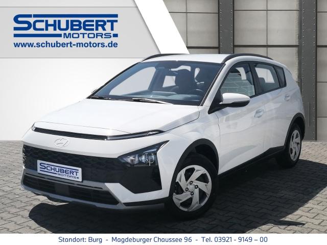 HYUNDAI BAYON in Weiß von vorne