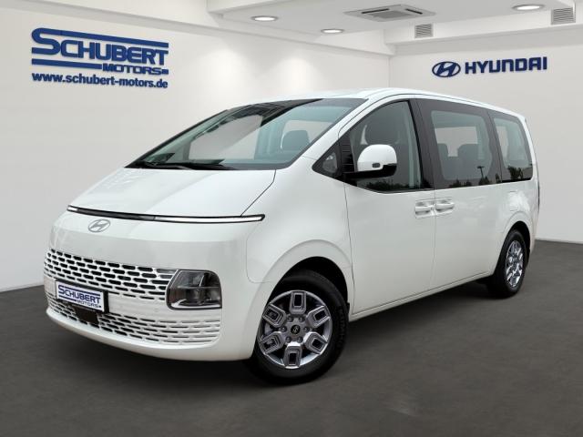HYUNDAI STARIA in Weiß von vorne HYUNDAI STARIA in Weiß von vorne