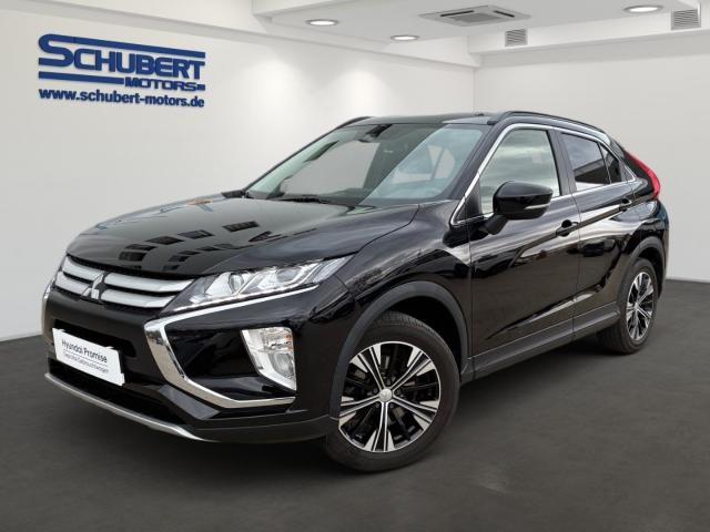 MITSUBISHI Eclipse Cross in Schwarz von vorne MITSUBISHI Eclipse Cross in Schwarz von vorne