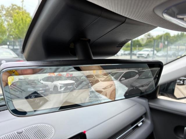 Originalaufnahme des Fahrzeugs Originalaufnahme des Fahrzeugs